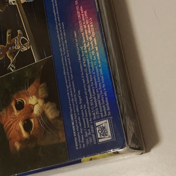 DreamWorks Shrek 2 DVD with Bonus Special Features - Picture 5 of 11